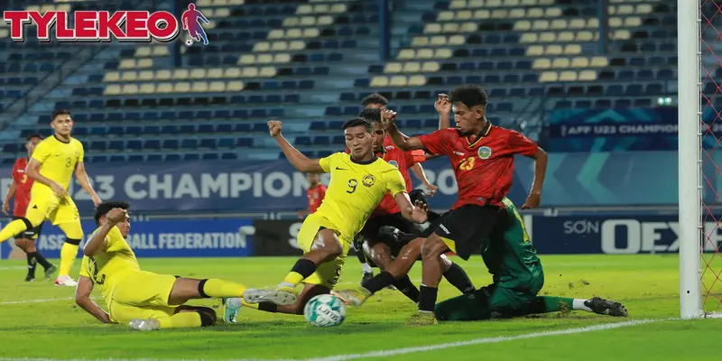 Sự khởi đầu đầy quyết liệt của U-23 Malaysia đấu với U-23 Việt Nam